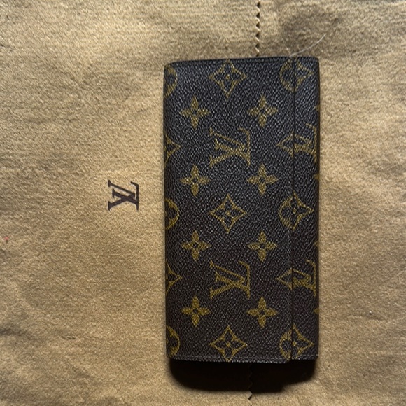 Louis Vuitton monogram bifold wallet - Picture 1 of 8